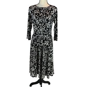 Harper Rose 3/4 Sleeve V Neck Fit and Flare Dress - Black / White - size 8